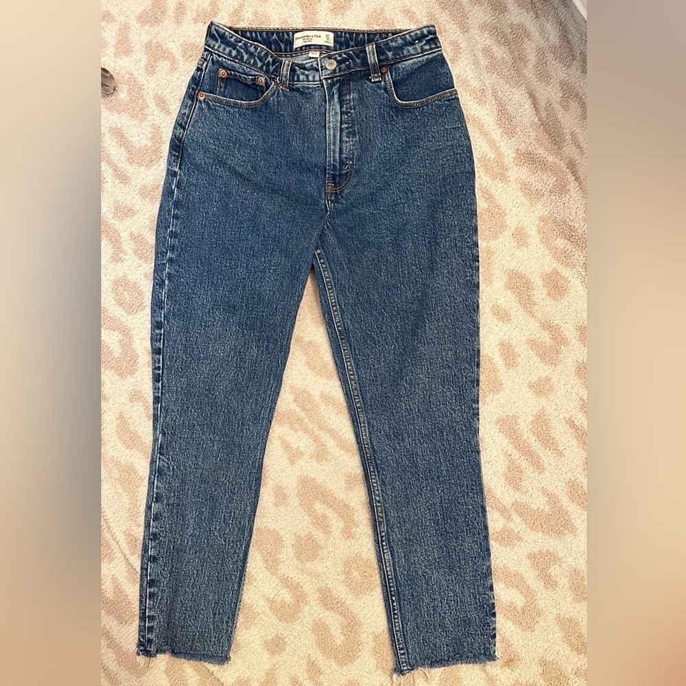 Abercrombie | Curve Love High Rise Jeans Size 27